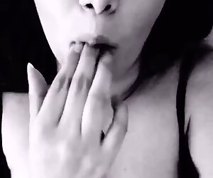 Sexy Mikka compilaci&oacute_n de v&iacute_deos de Snapchat